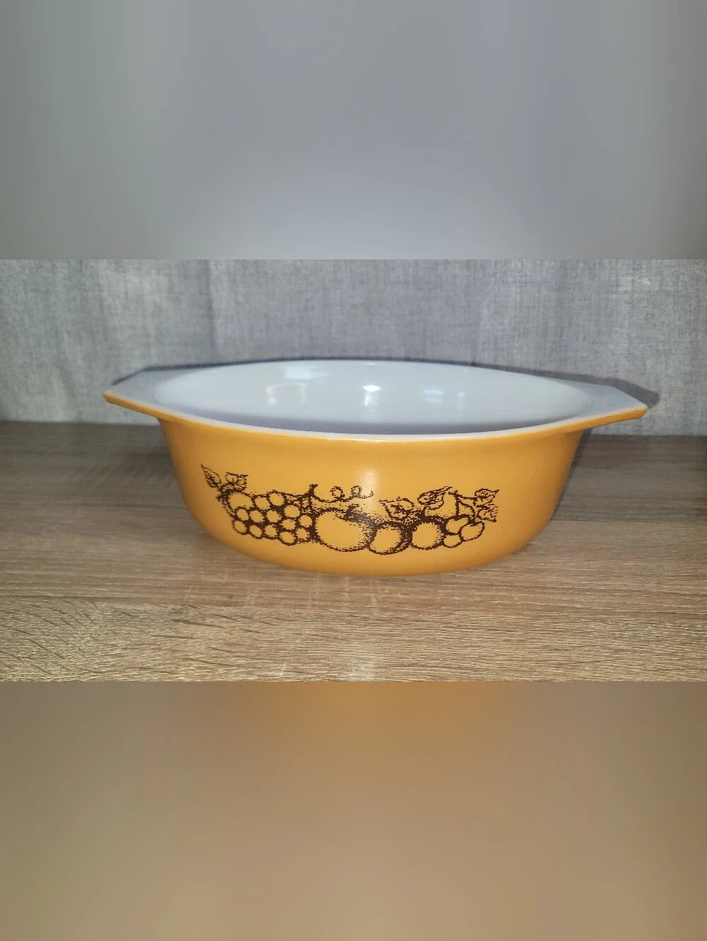 Pyrex 70s Old Orchard Oval Casserole Vintage